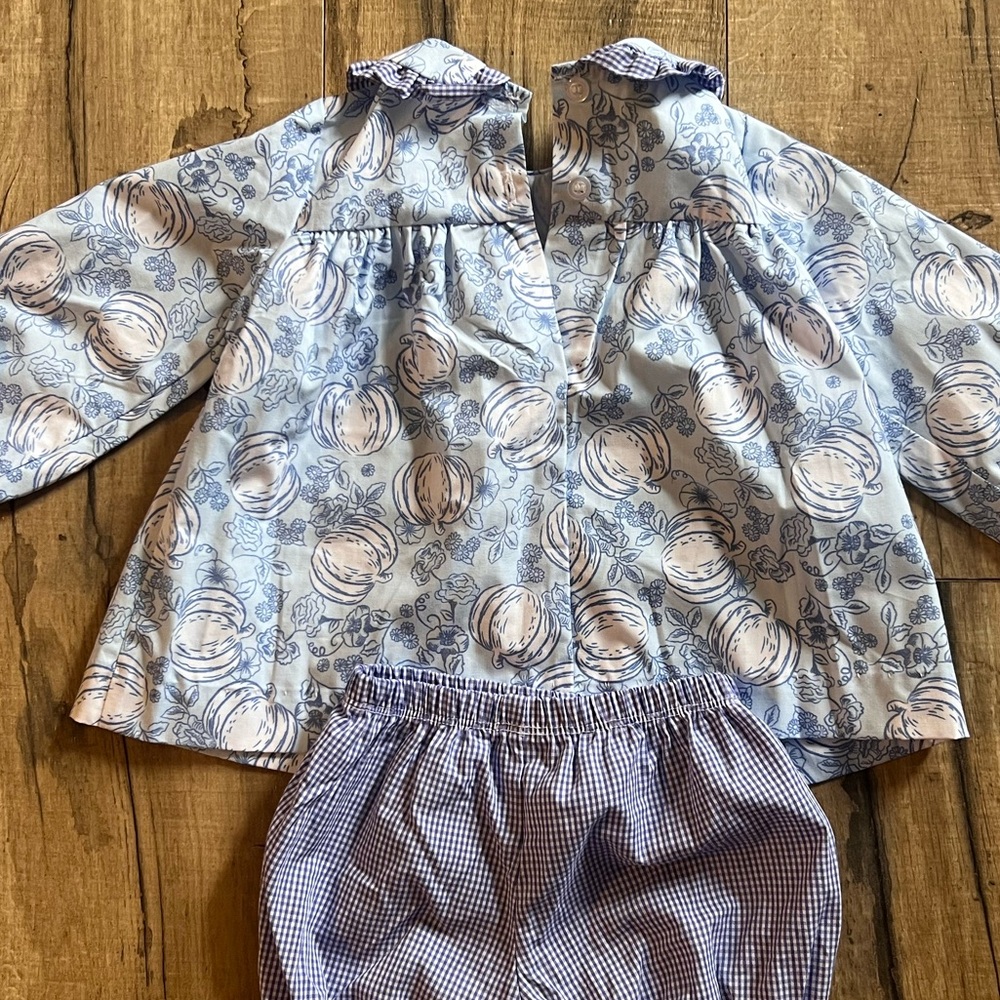Classic Whimsy Pumpkin Toile Lillian Bloomer Set - Picture 2 of 2